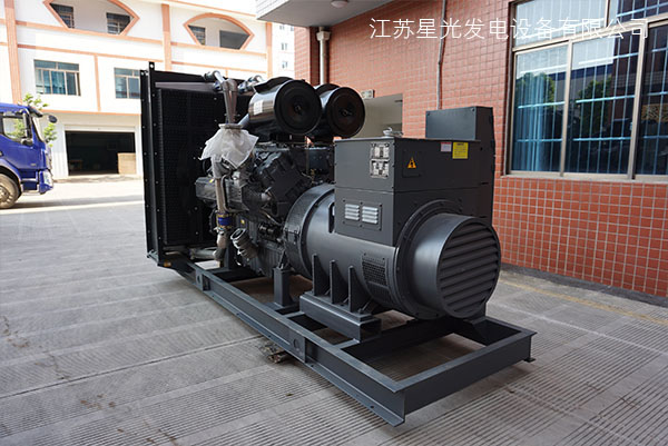 柴油發(fā)電機(jī)的活塞銷發(fā)出金屬敲擊聲