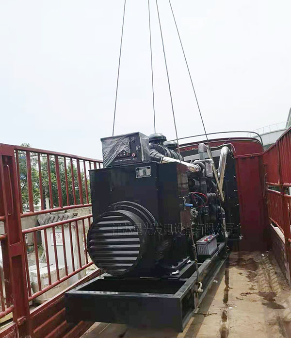 柴油發(fā)電機(jī)組 柴油發(fā)電機(jī)組