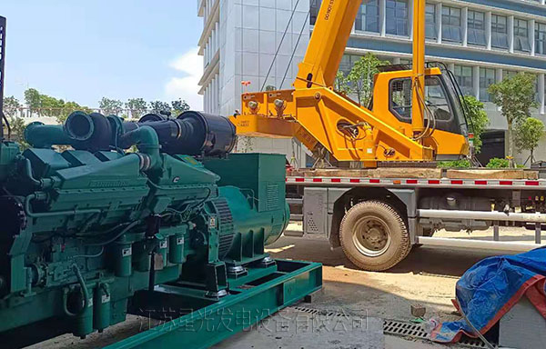 柴油發(fā)電機(jī)組 柴油發(fā)電機(jī)組